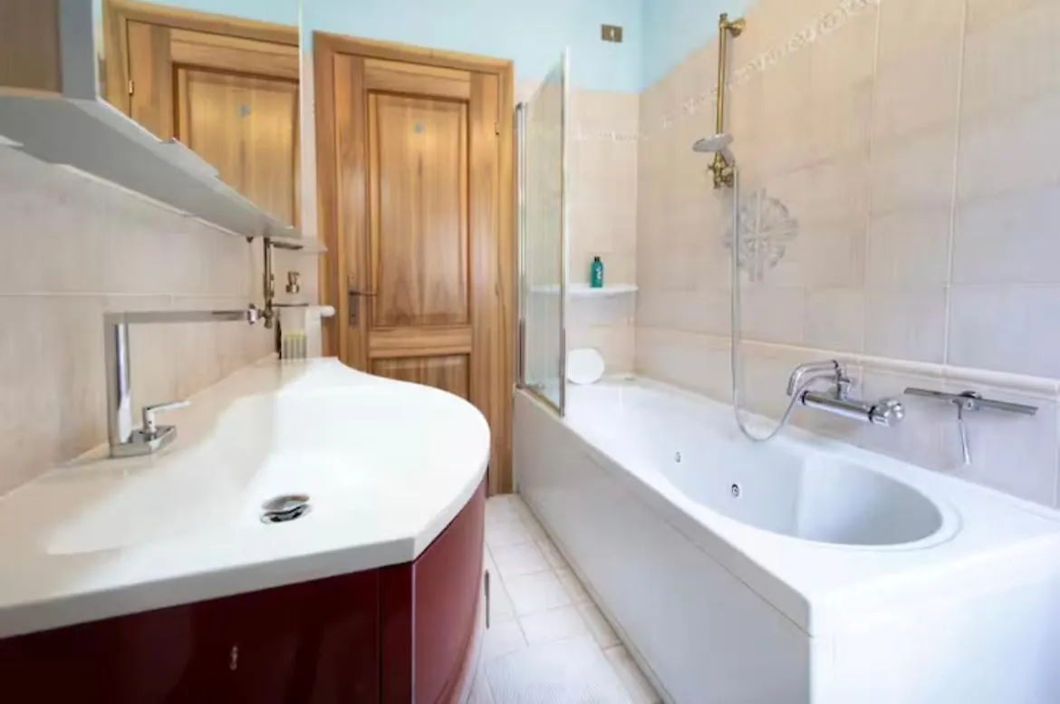 Marco'S Villa Chiatri Apartment